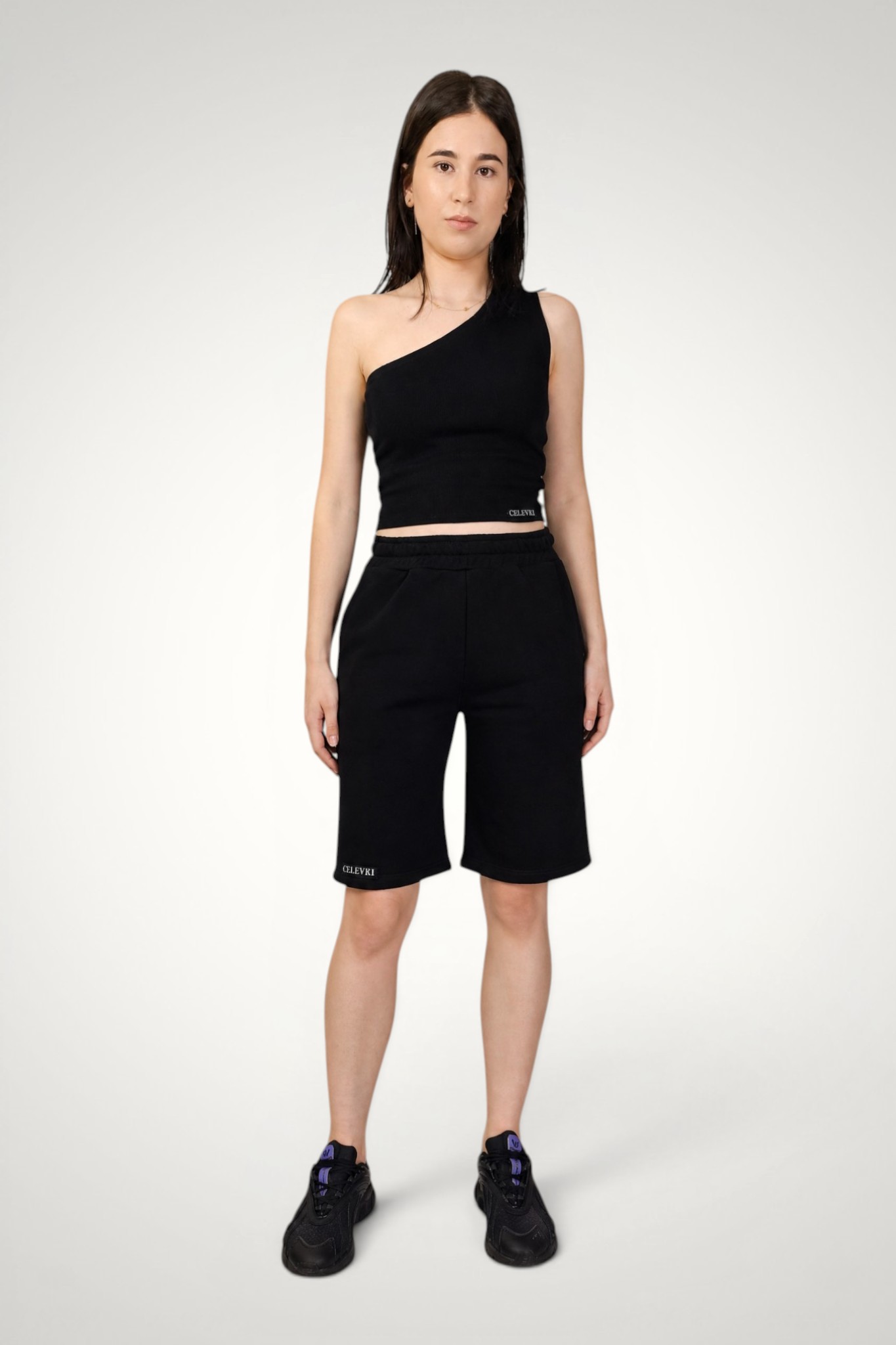 Pantaloni scurți din bumbac premium cu buzunare la spate | CELEVRI 7 Pantaloni scurți din bumbac premium cu buzunare la spate | CELEVRI - imagine 5
