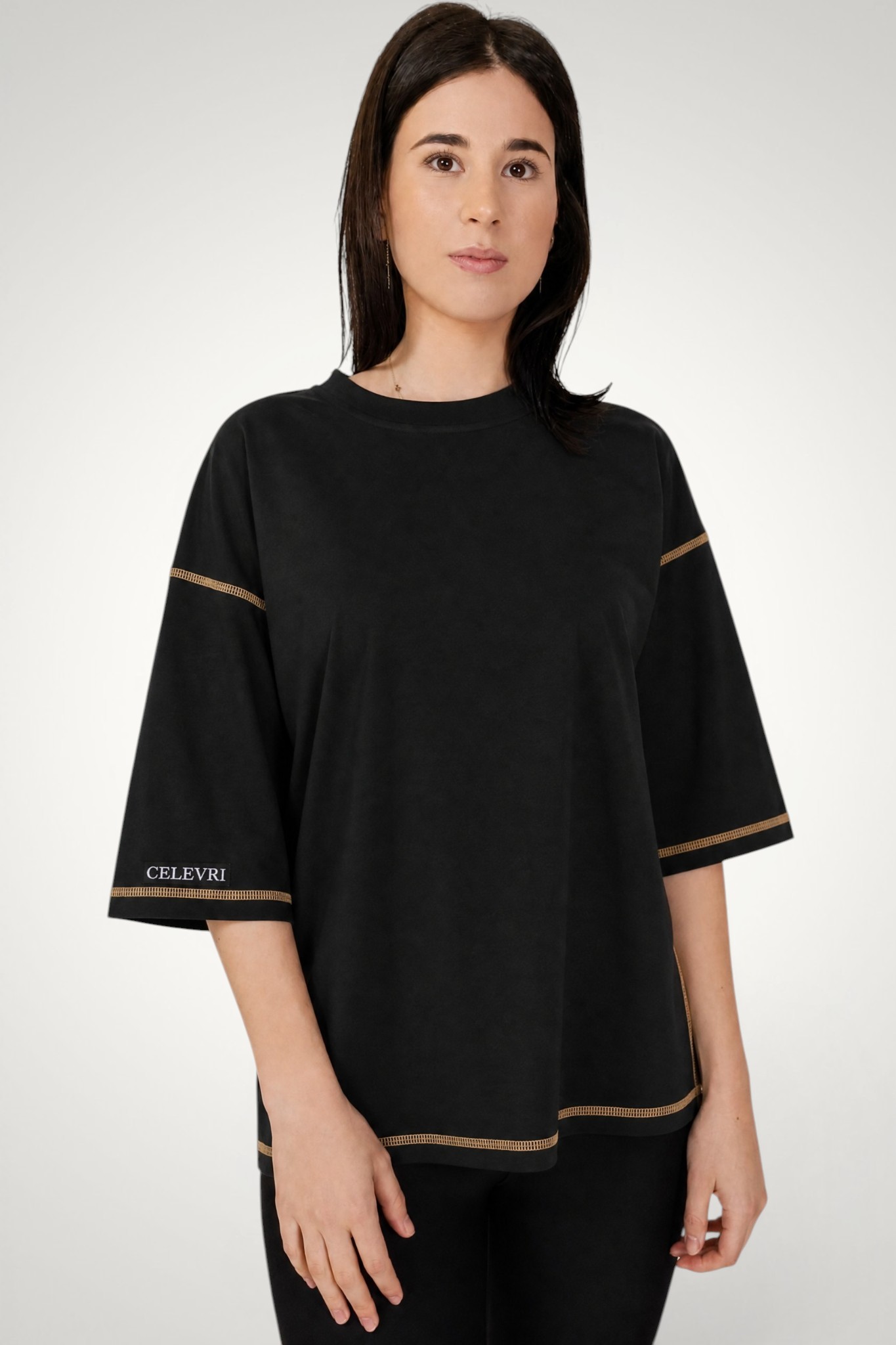 Tricou dama oversize din bumbac premium, cusaturi decorative 1 Tricou cu detalii