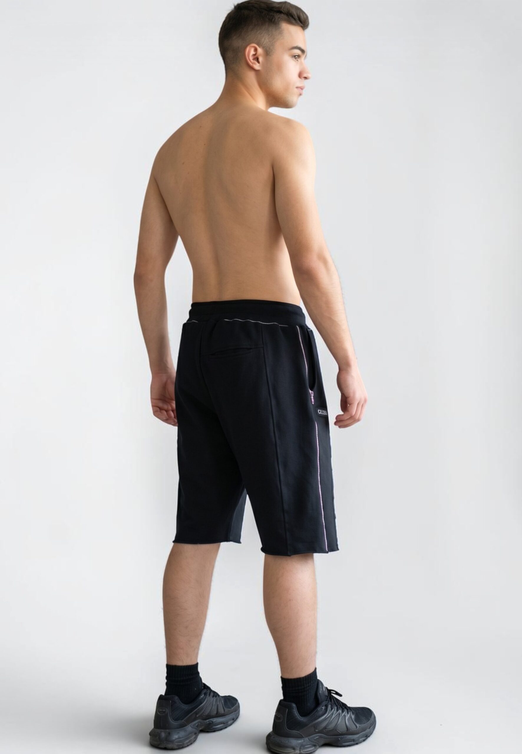 Pantaloni scurti pentru barbati din bumbac premium, Signature Celevri 5 Pantaloni scurti pentru barbati din bumbac premium, Signature Celevri - imagine 3